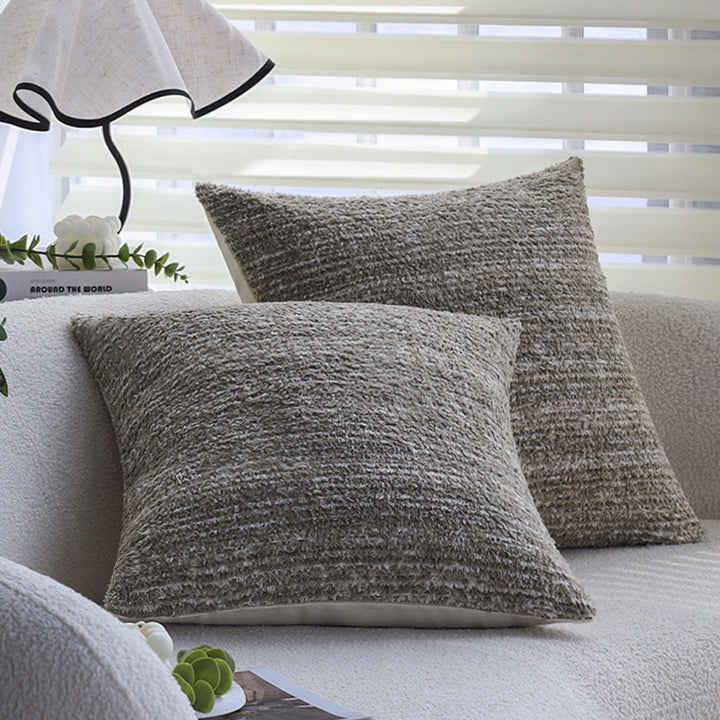 Structured decorative pillows