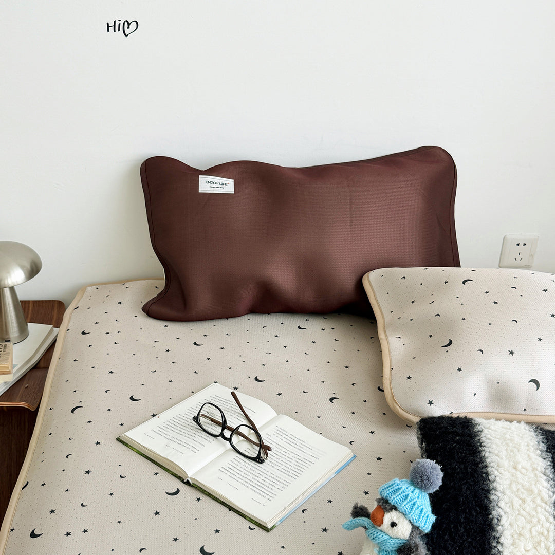 Decorative Bedding Set