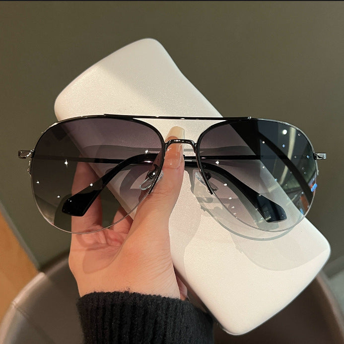 Stylish Aviator Sunglasses Stornfield