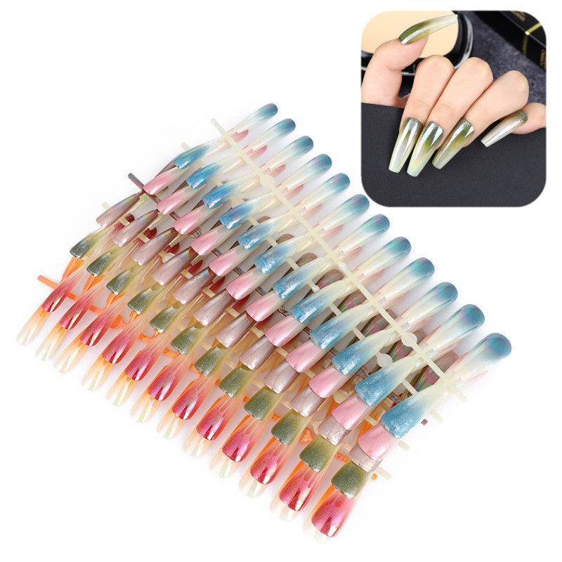 Artificial nails in modern glitter finish Stornfield