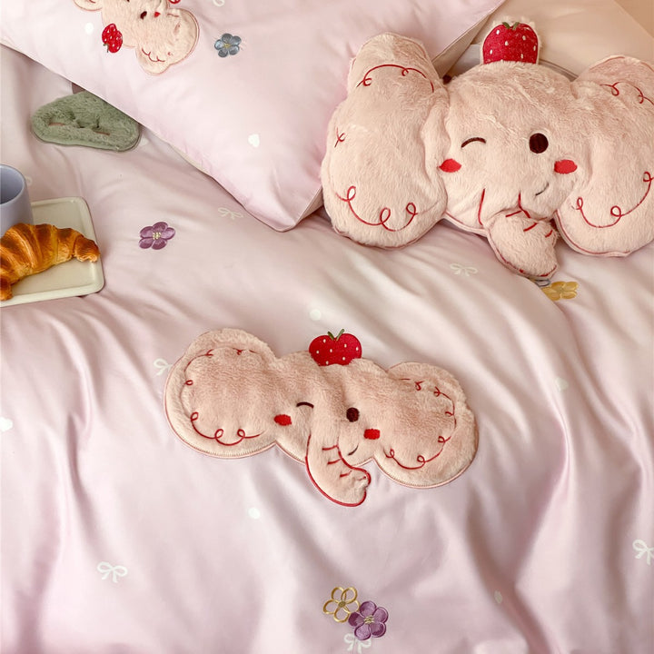 Plush Appliqué Cotton-Sateen Duvet Cover Set with Embroidered Elephant & Floral Details
