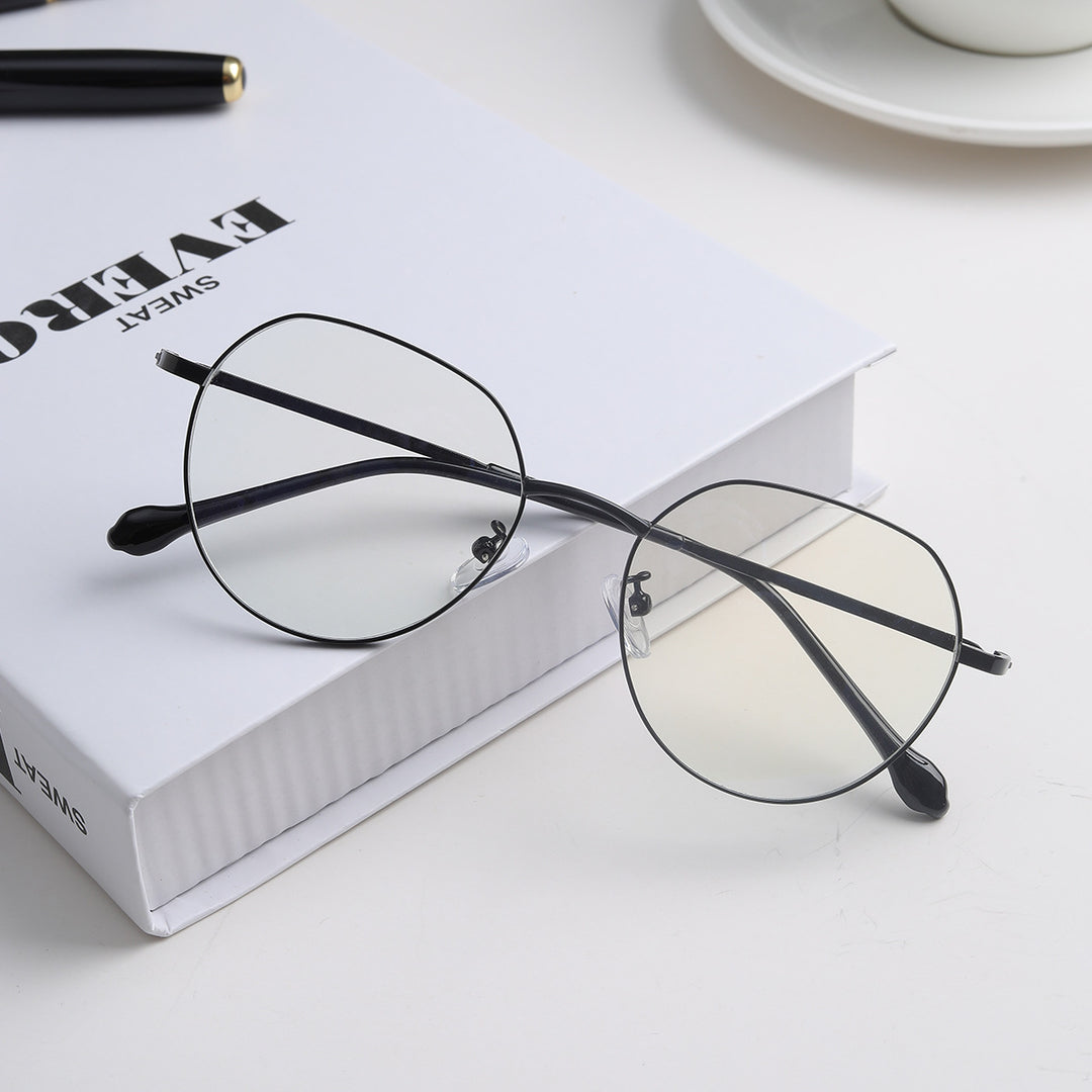 Women's fashionable glasses in elegant, minimalist design Stornfield