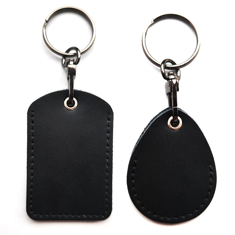 Unisex keychain with integrated Tracker Stornfield