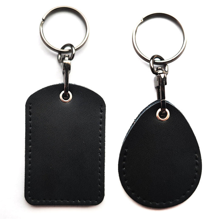 Unisex keychain with integrated Tracker Stornfield