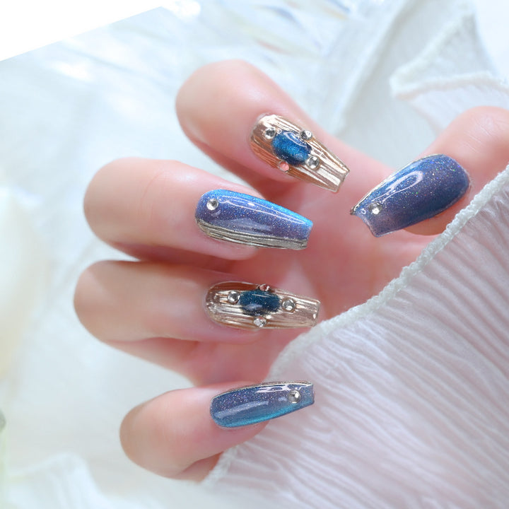 Glittery Press-On Nail Art Stornfield