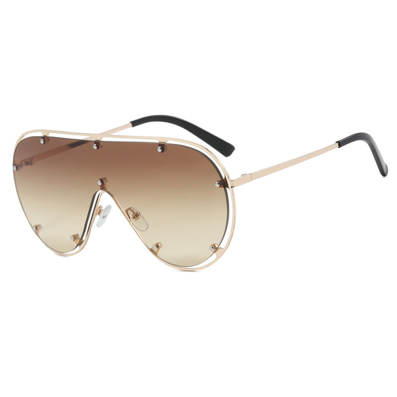 Women's fashionable oversized sunglasses in stylish retro design Stornfield