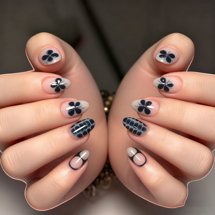 Artistic Animal Print Nail Art Set Stornfield