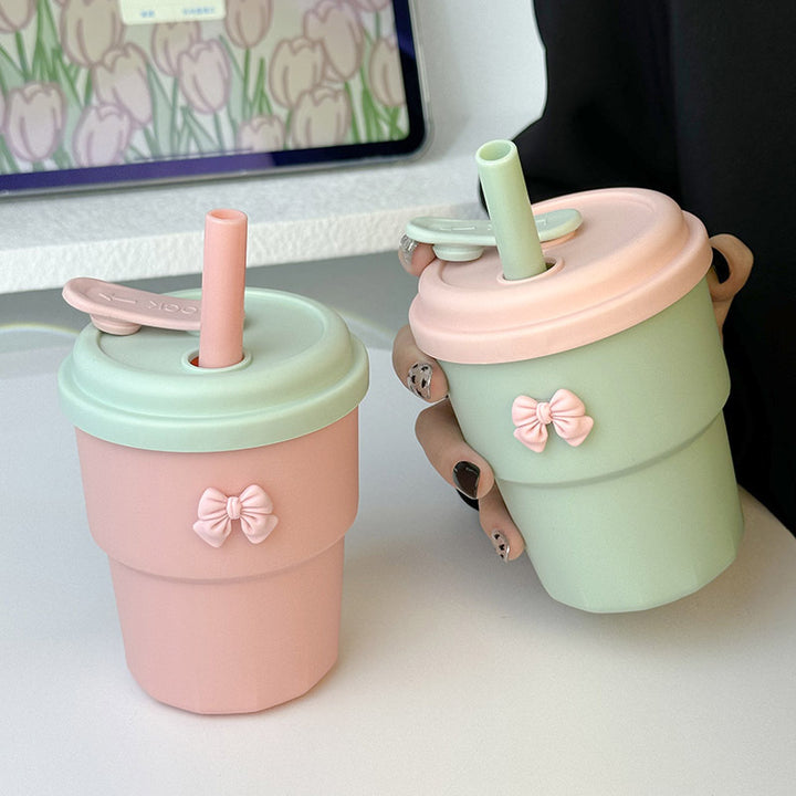 Women's Reusable Drinking Cup with Integrated Straw and Secure Closure Stornfield