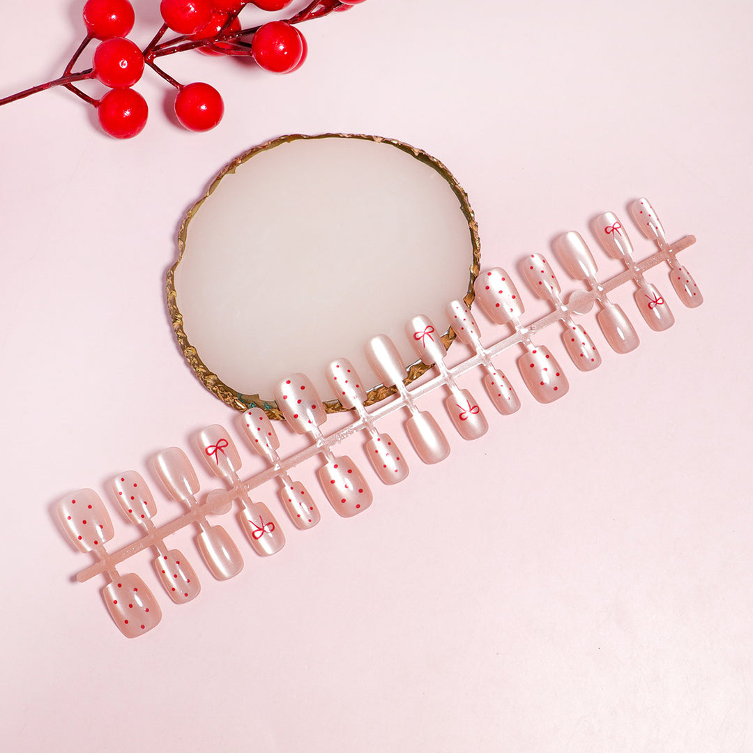Decorative Press-On Nail Kit Stornfield
