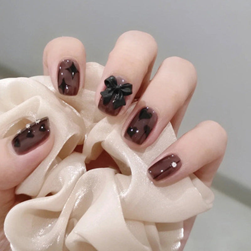 Decorative Floral Press-On Nail Art Set Stornfield