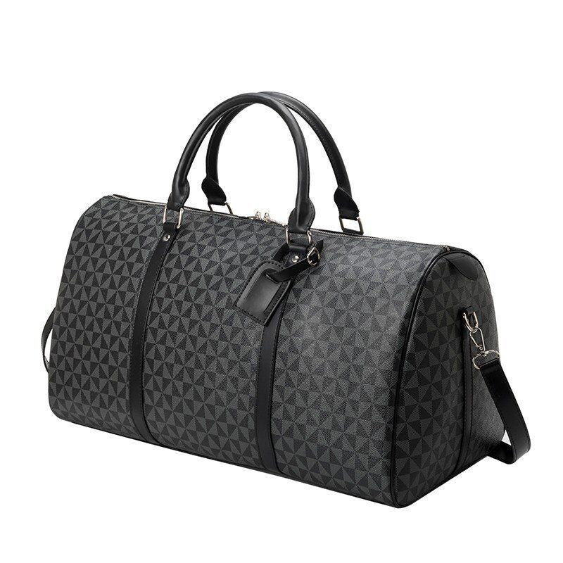 Spacious travel bag with stylish geometric design Stornfield