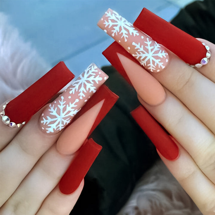 Festive Holiday Themed Press-On Nail Set Stornfield