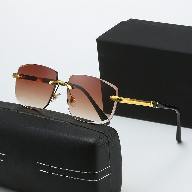 Women's square sunglasses with stylish plastic and metal details Stornfield