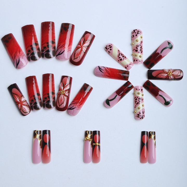 Artificial nails with luxurious flower and animal design Stornfield