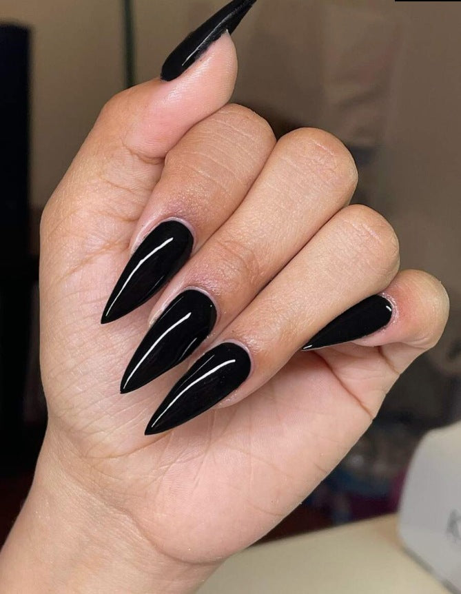 Glossy Stiletto Press-On Nail Extensions Stornfield