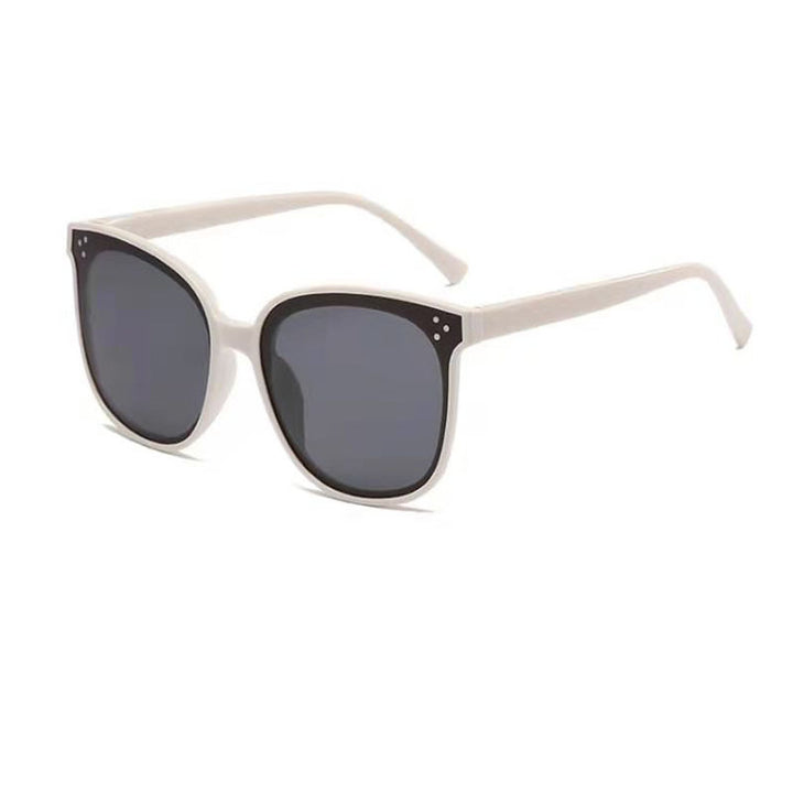 Women’s Fashion Sunglasses in Cat-Eye Style Stornfield