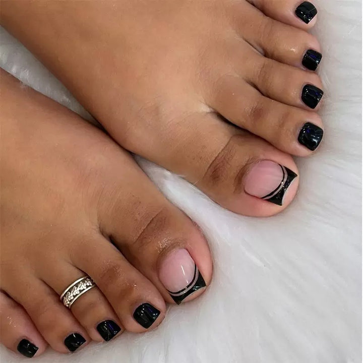 Acrylic Nail Set with Elegant French Design Stornfield