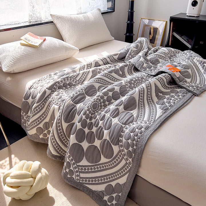 Lightweight Quilted Cotton Coverlet with Matelassé Raised Circle Pattern
