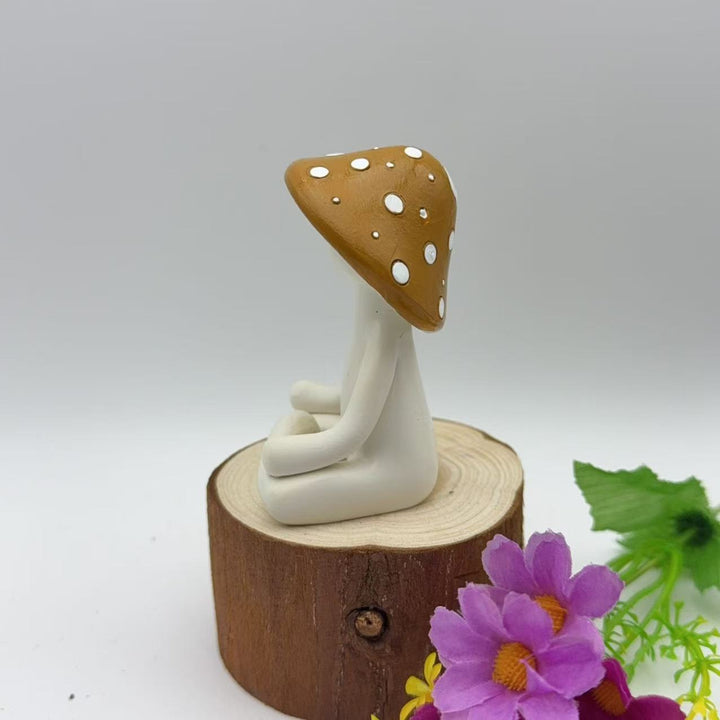 Decorative figure of a meditating mushroom Stornfield