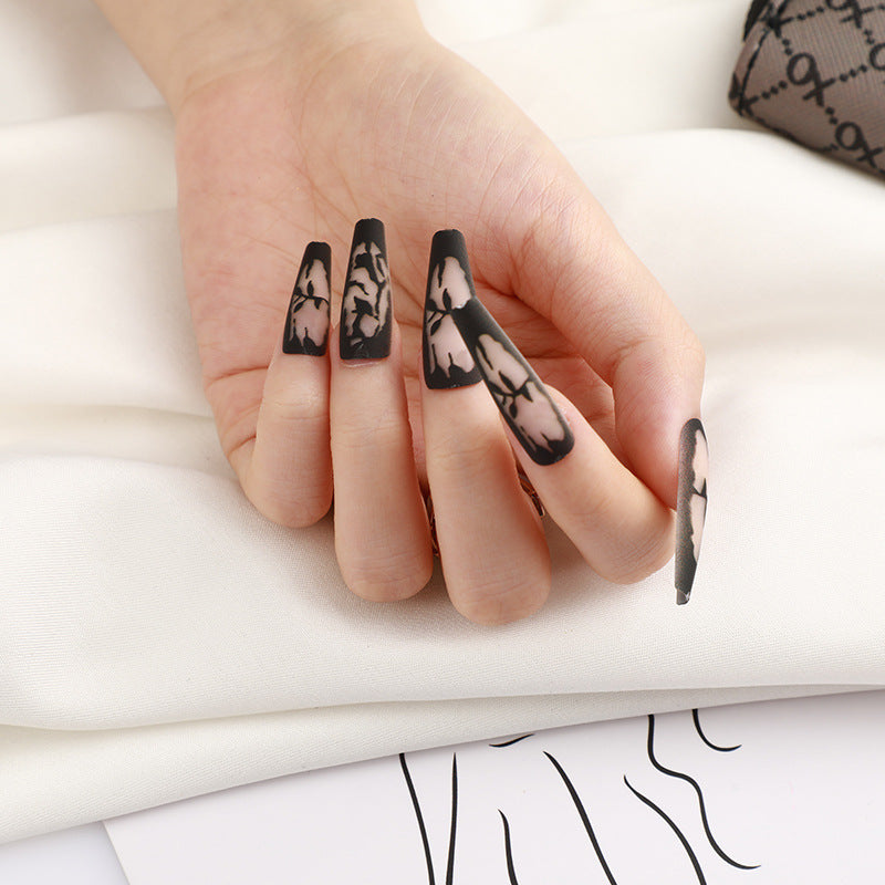 Artificial nails in elegant design Stornfield