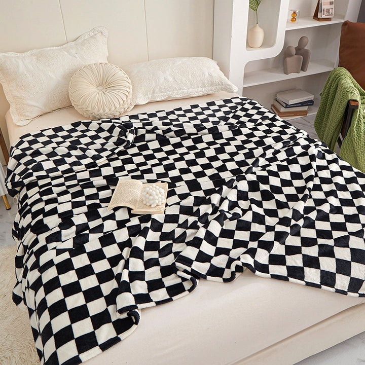 Checkered Fleece Throw Blanket