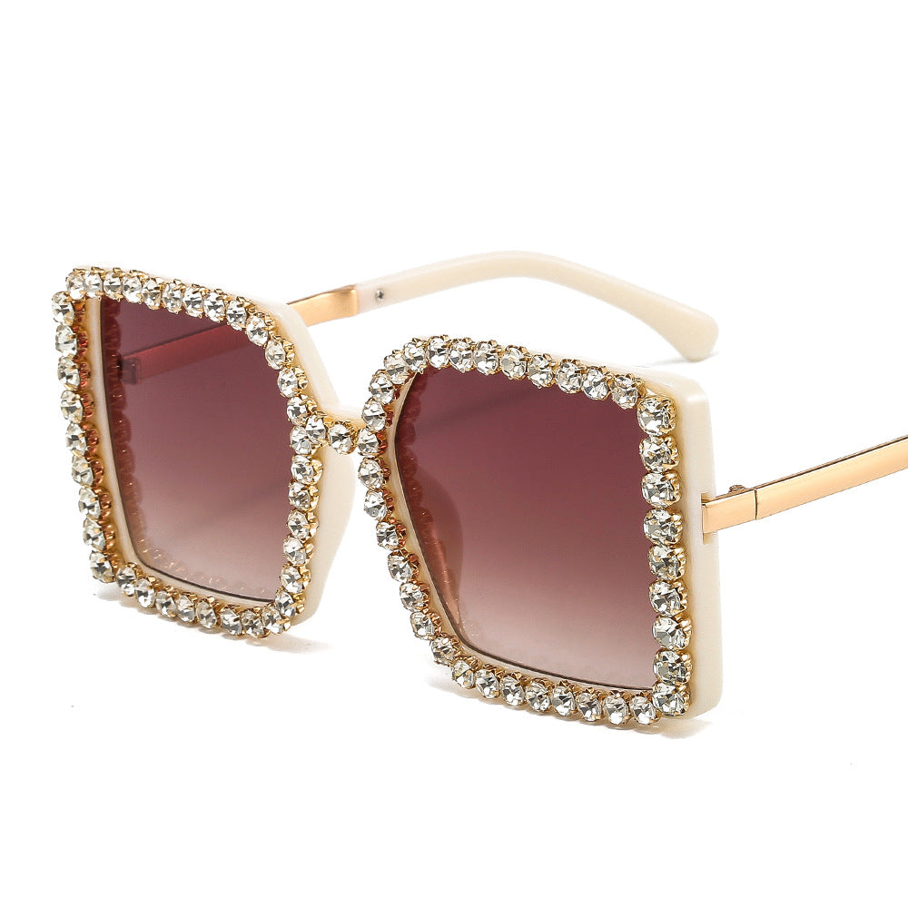 Ladies glamorous sunglasses with square frame Stornfield