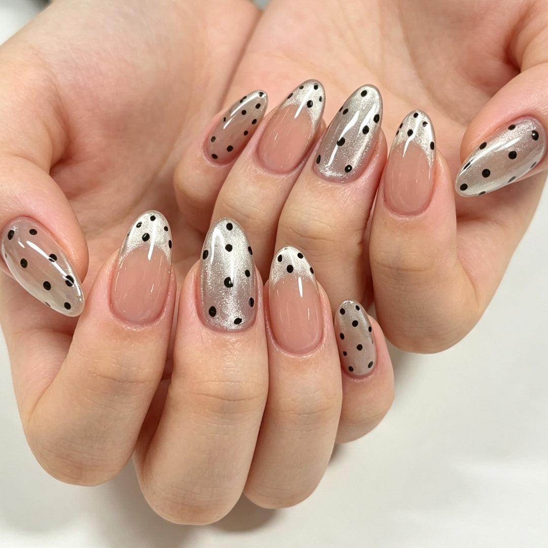 Artistic Polka Dot Press-On Nail Tips Stornfield