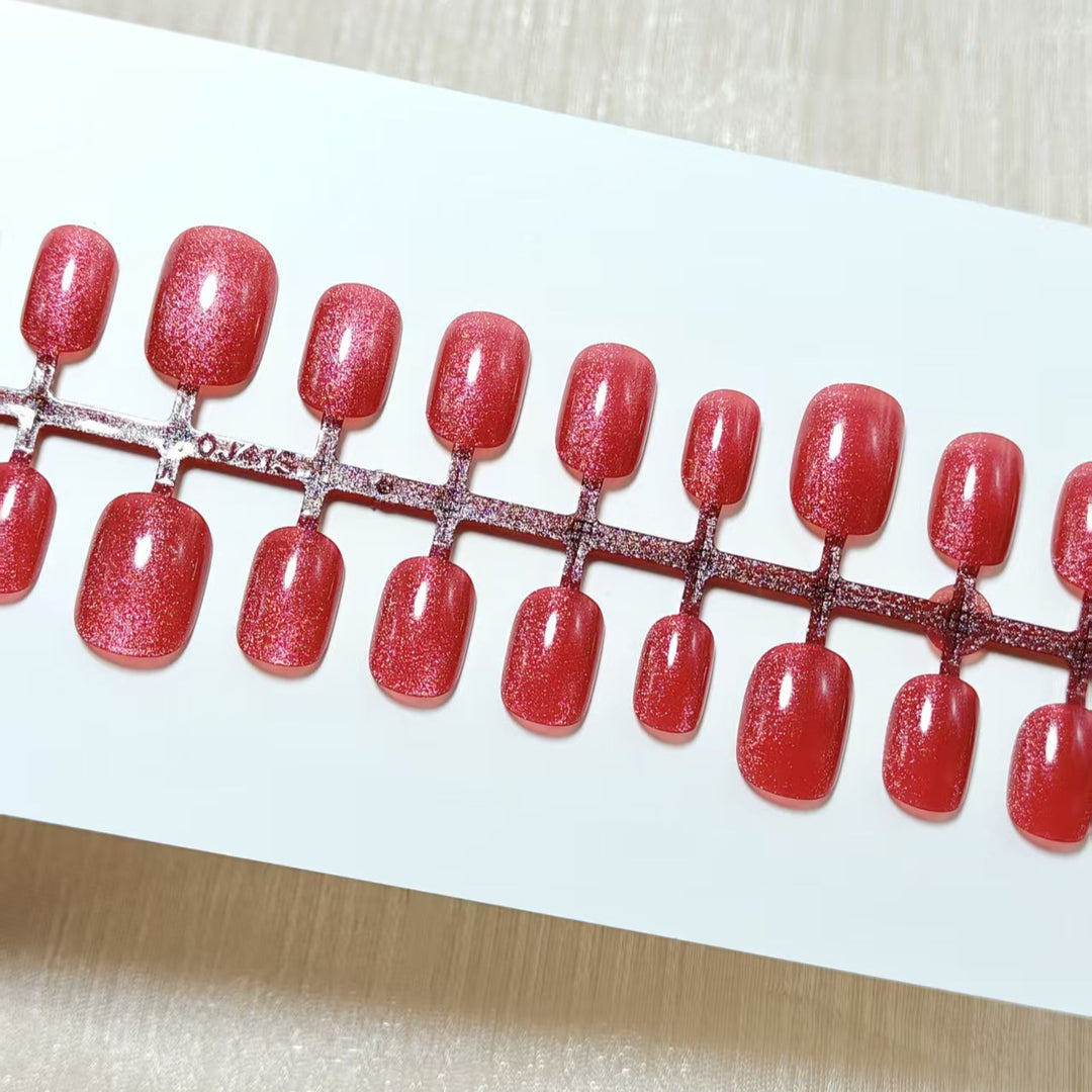 Glittering artificial nails with high gloss effect Stornfield