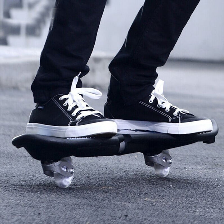 Stornfield | Two-Wheeled Skateboard with Vulkan Pattern, Light-Up Wheel, Vitality Board (Black)