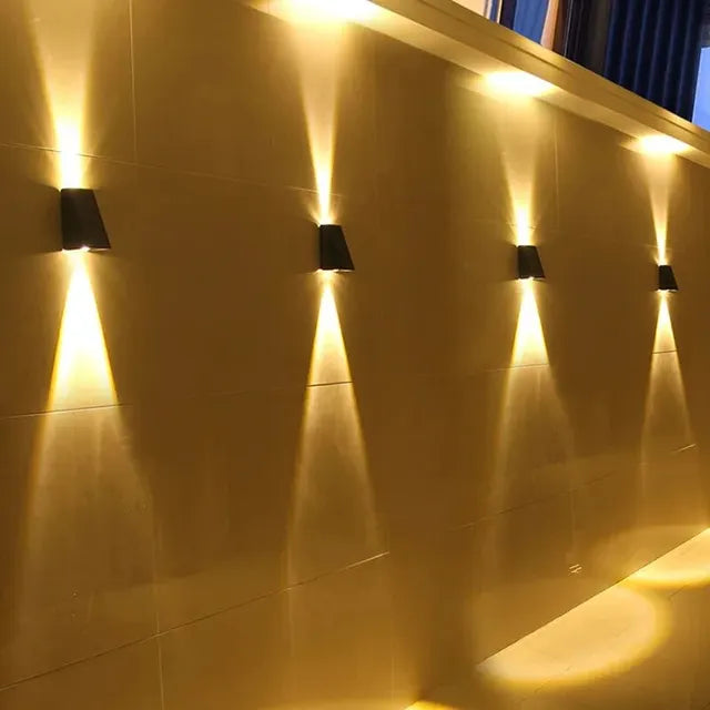 Waterproof solar lights for outdoors – LED wall lights for garden & terrace | Stornfield