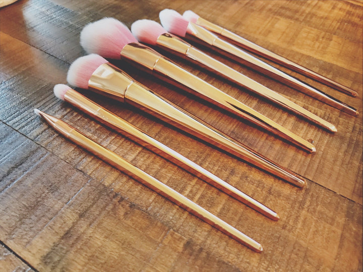 Rose Gold Contour Makeup Brushes - 7 Piece Set | Stornfield