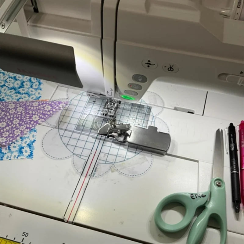 Universal Magnetic Sewing Machine Gauge | Stornfield