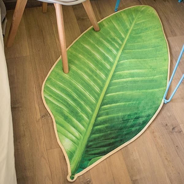 Realistic Leaf Rug | Stornfield