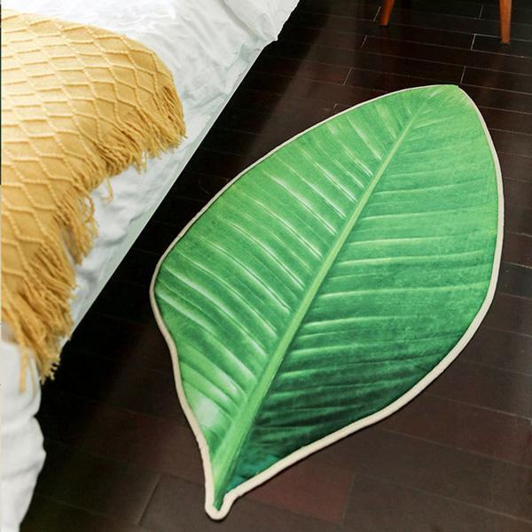 Realistic Leaf Rug | Stornfield