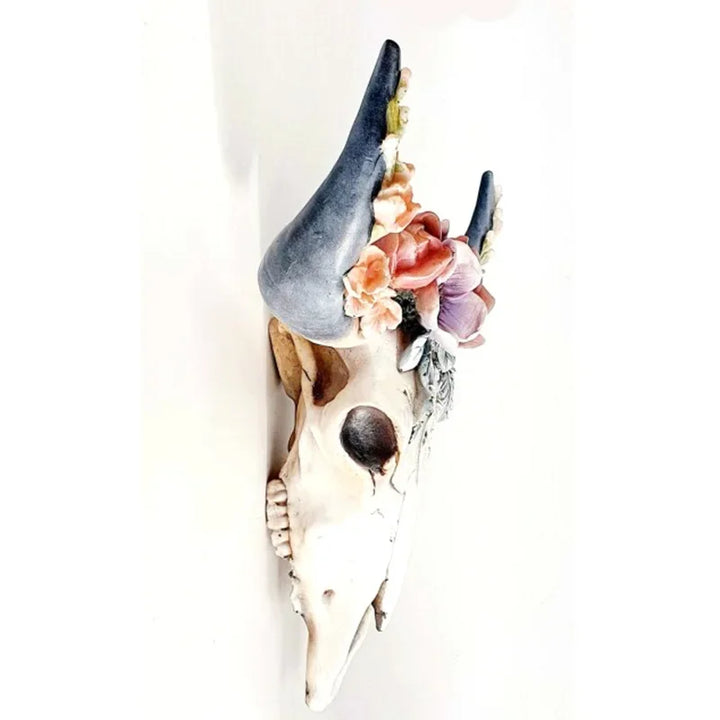 Stornfield | Cow Skull - Bully - Wall Decor with Flowers - Resin Home Decor