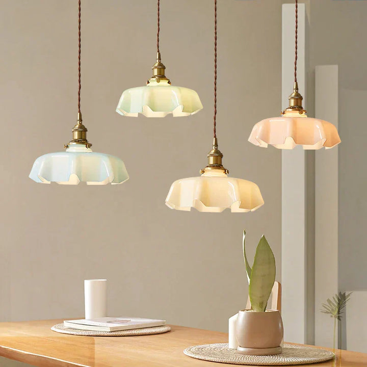 ArtisanGlow - Classic Brass Pendant Lamp for Stylish Lighting | Stornfield