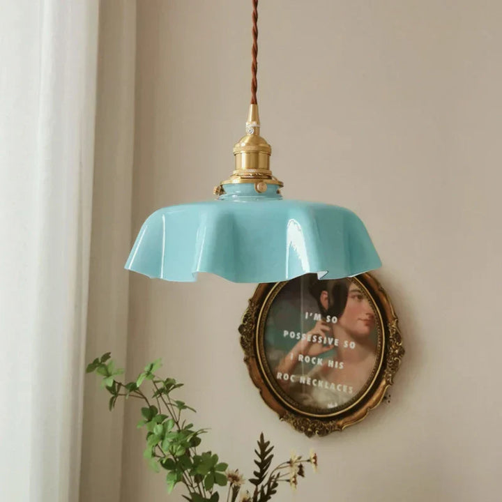 ArtisanGlow - Classic Brass Pendant Lamp for Stylish Lighting | Stornfield