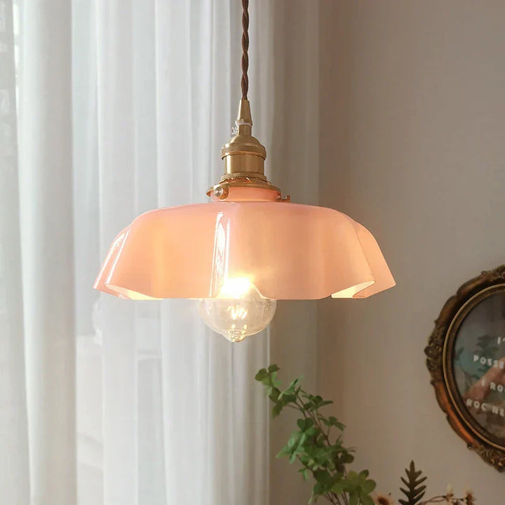 ArtisanGlow - Classic Brass Pendant Lamp for Stylish Lighting | Stornfield