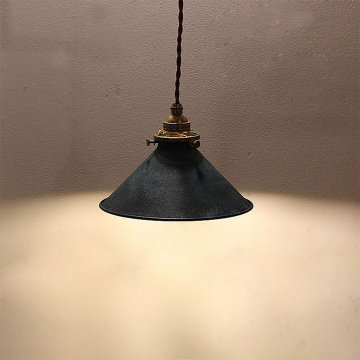 Retro Industrial Metal Fanale Pendant Light | Stornfield