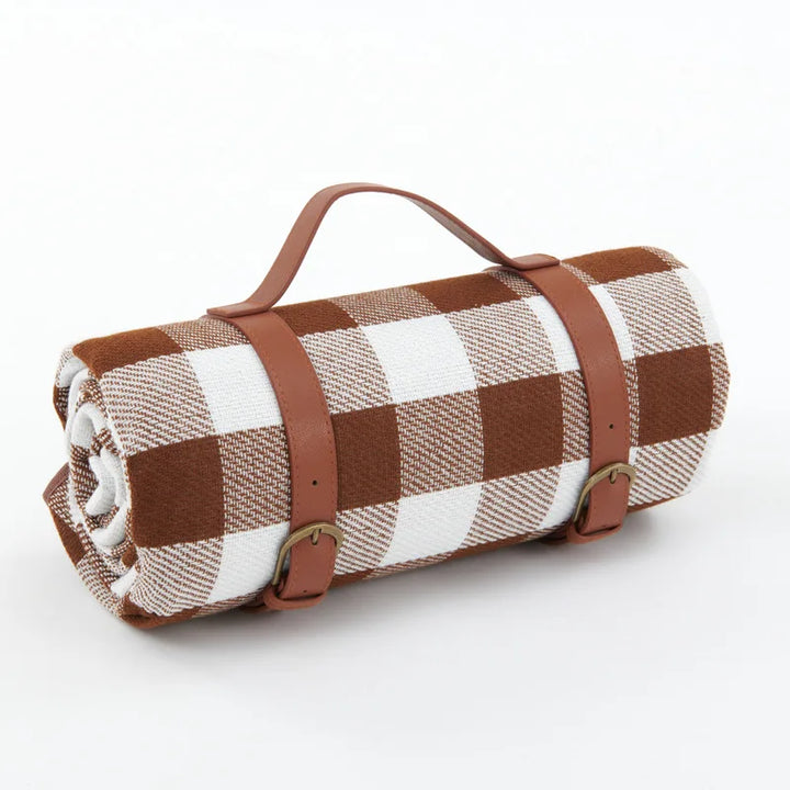 NovaPlaid | Waterproof foldaStornfielde picnic Stornfieldanket with carry strap | Stornfield