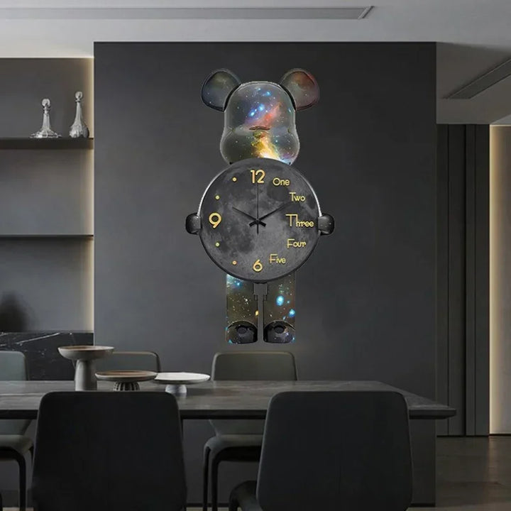 Glowing Star Bear LED Wall Clock | Stonrfield
