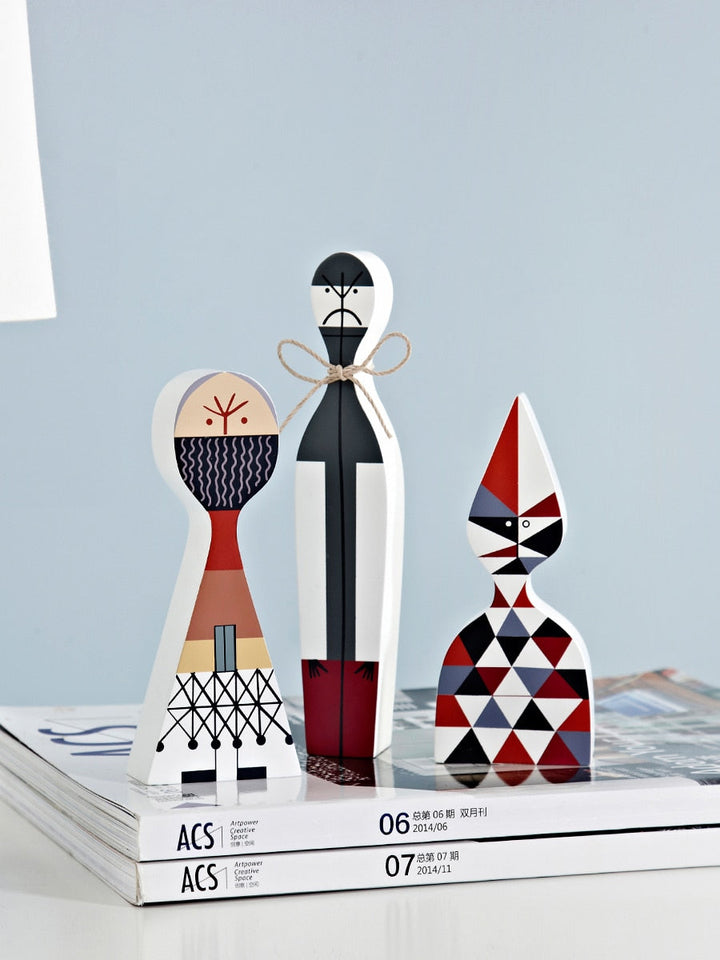 Stornfield | Handcrafted Wooden Figurines