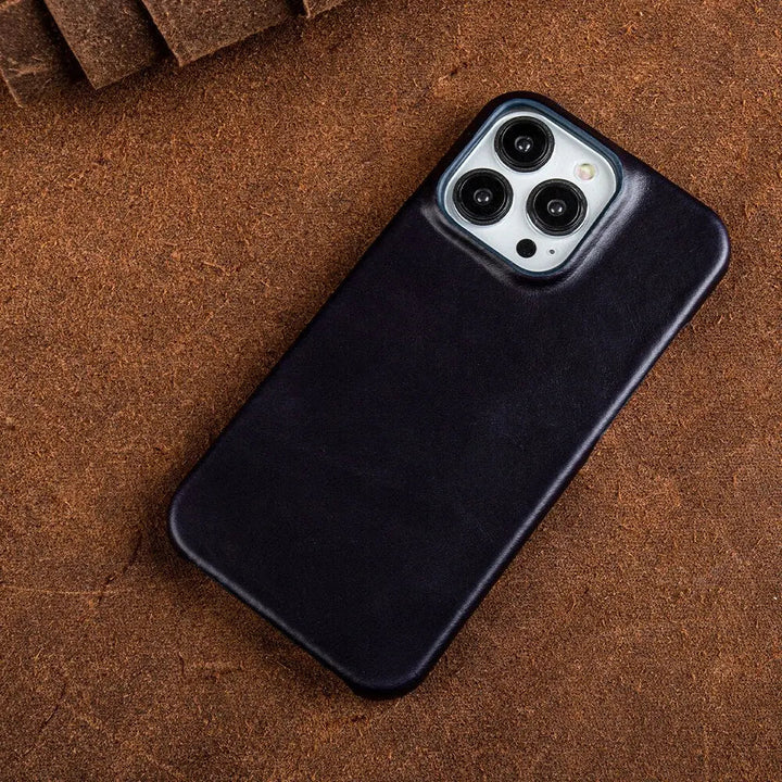 Stornfield | RoyalLeather: Luxurious, handmade case made of genuine cowhide leather for the iPhone