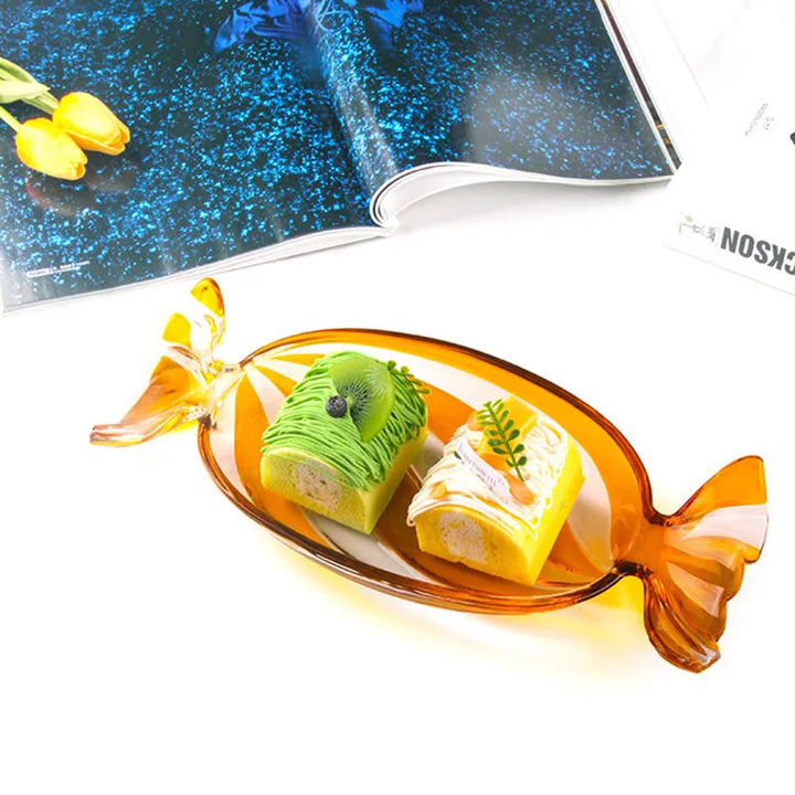 Candy-shaped glass snack plate | Stornfield