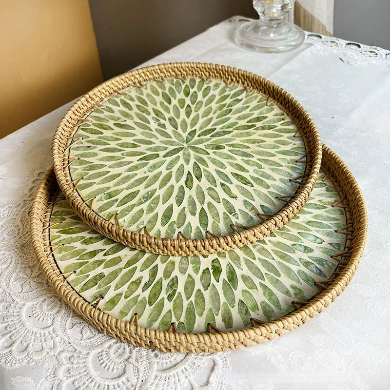 Stornfield | Lotus Leaf-Shaped Rattan and Shell Fruit Platter