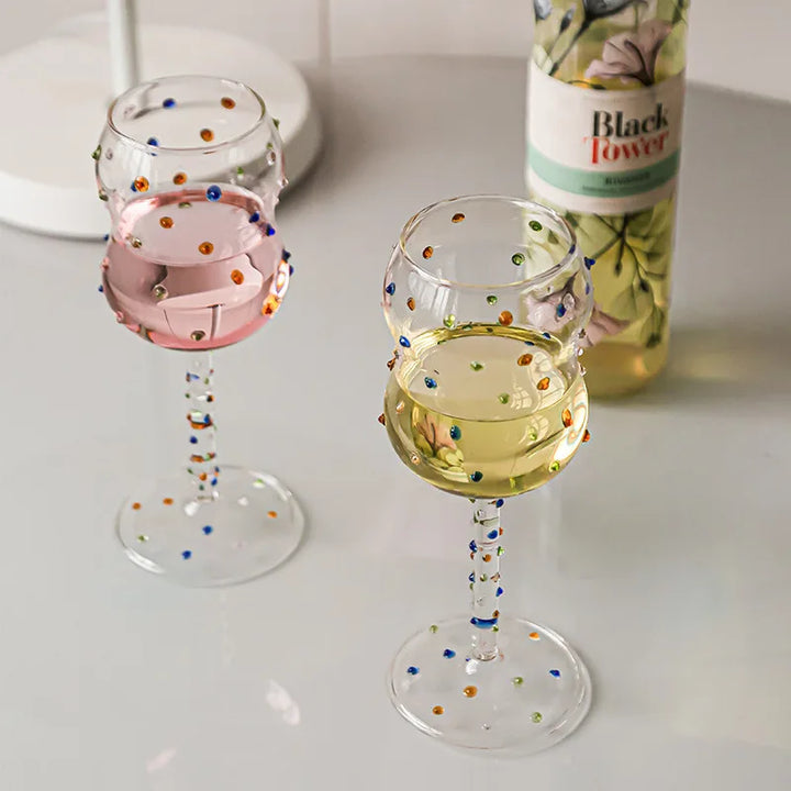Stornfield | Verre à vin à pois colorés