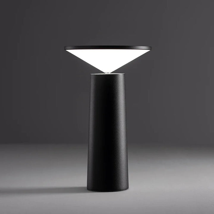Stornfield | – Modern Table Lamp with USB