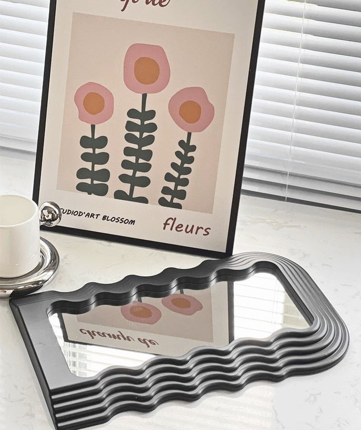 Stornfield | Shockwave Mirror Retro