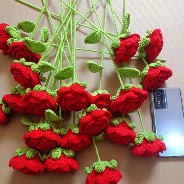 Bouquet of hand-knitted roses