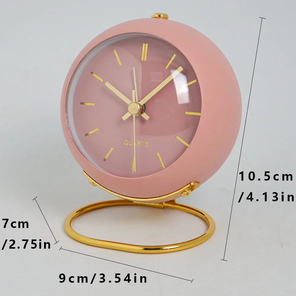 Minimalistic Scandinavian Desk Clock with Silent Quartz Movement | Stornfield